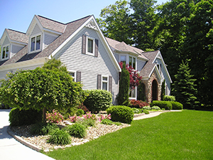 Landscapers and Lawncare Services in Bloomingdale, OH